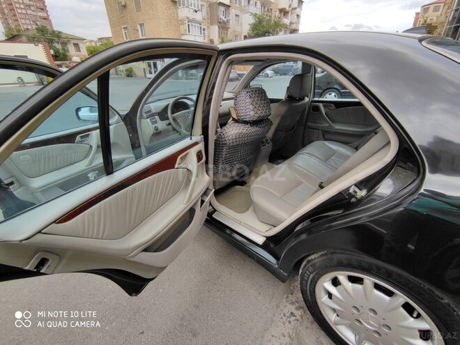 Mercedes E 270 2000, 433,487 km - 2.7 l - Bakı