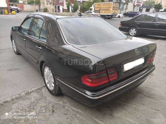 Mercedes E 270 2000, 433,487 km - 2.7 l - Bakı