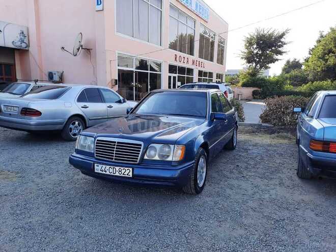Mercedes E 220 1994, 250,000 km - 2.2 л - Masallı