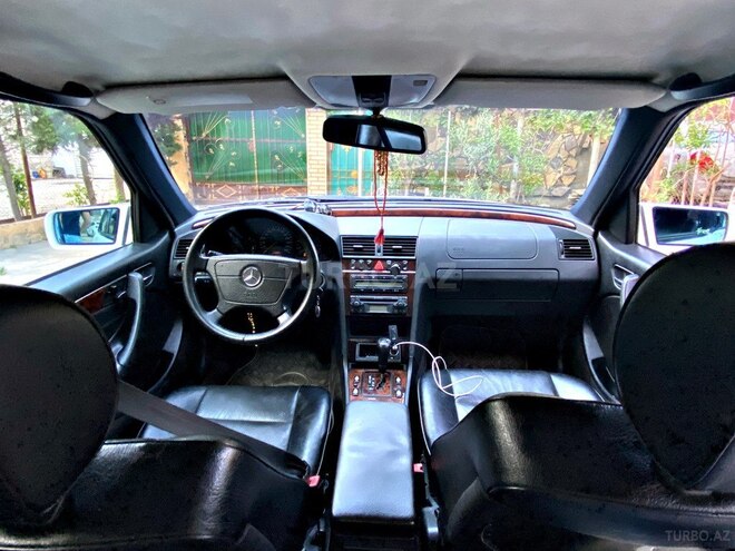 Mercedes C 240 2000, 190,000 km - 2.6 l - Bakı