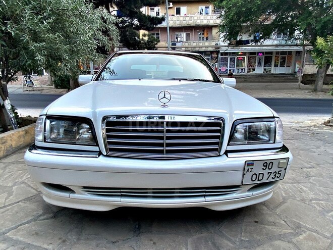 Mercedes C 240 2000, 190,000 km - 2.6 l - Bakı