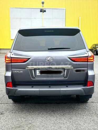 Lexus LX 570 2017, 88,000 km - 5.7 l - Bakı