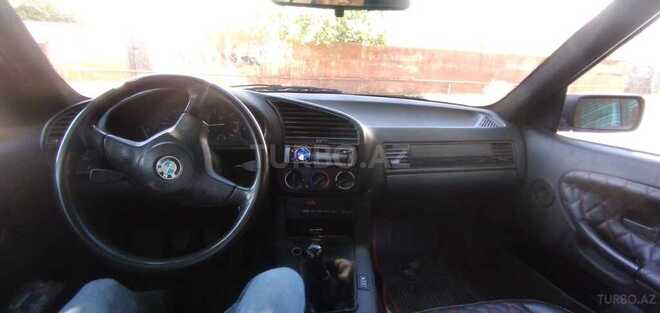 BMW 318 1994, 320,000 km - 1.8 l - Qax
