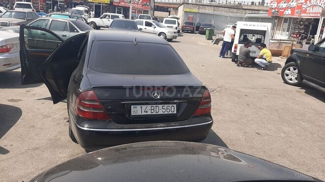 Mercedes E 220 2003, 292,000 km - 2.2 l - Lənkəran