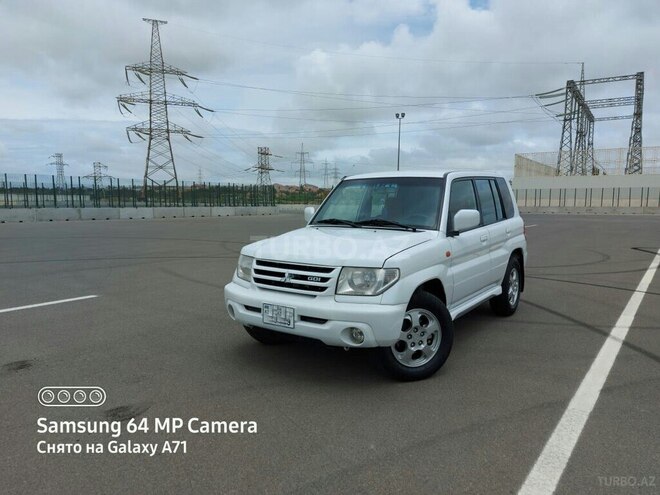 Mitsubishi Pajero io 2002, 274,778 km - 2.0 l - Bakı