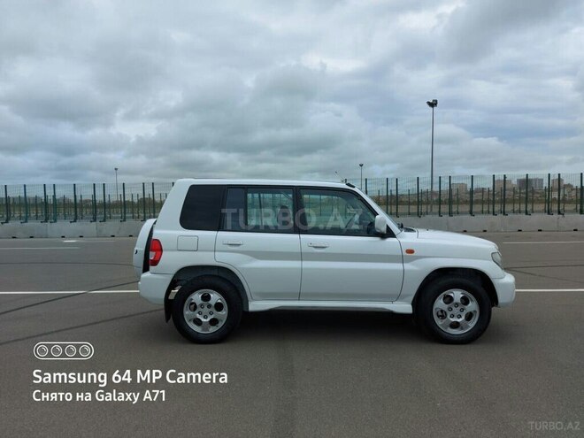 Mitsubishi Pajero io 2002, 274,778 km - 2.0 l - Bakı