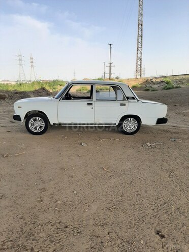 LADA (VAZ) 2107 1983, 524,715 km - 1.6 л - Salyan