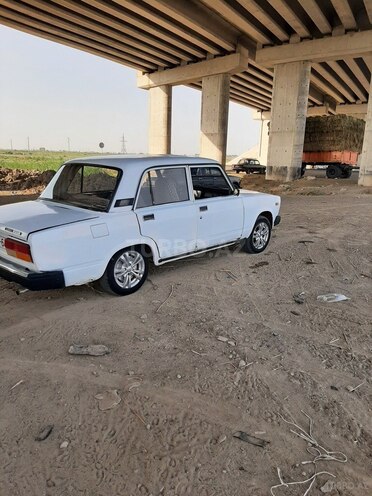 LADA (VAZ) 2107 1983, 524,715 km - 1.6 л - Salyan