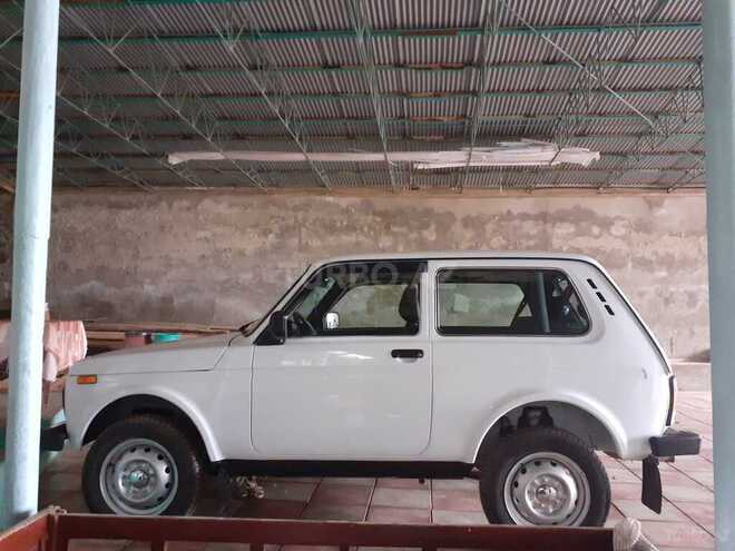 LADA (VAZ) Niva 2016, 14,000 km - 1.7 l - Tovuz