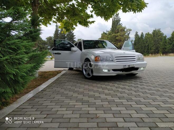 Mercedes C 230 2000, 193,090 km - 2.3 l - İmişli