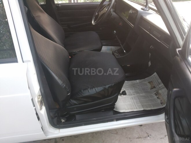 LADA (VAZ) 2107 2009, 85,000 km - 1.6 л - Yevlax