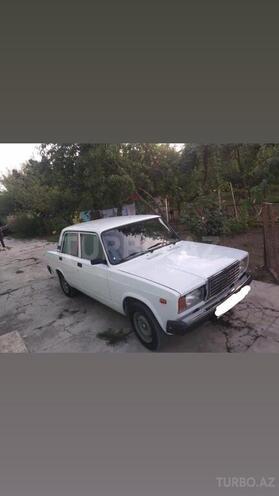 LADA (VAZ) 2107 2009, 85,000 km - 1.6 л - Yevlax