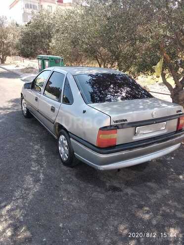 Opel Vectra 1995, 242,111 km - 1.6 l - Bakı