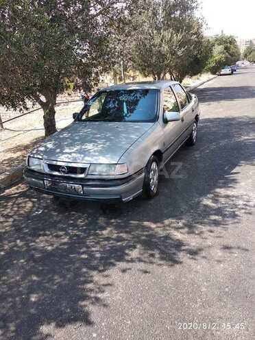 Opel Vectra 1995, 242,111 km - 1.6 l - Bakı