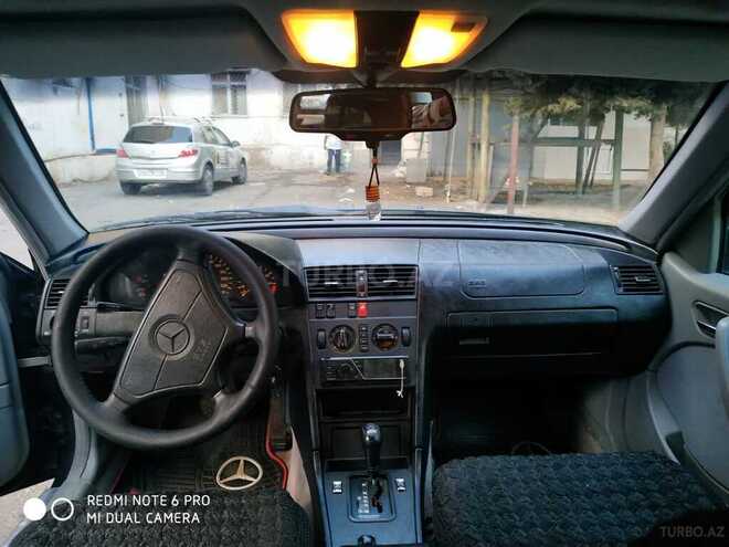 Mercedes C 220 1995, 441,132 km - 2.2 l - Bakı