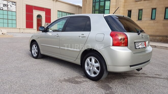Toyota Corolla 2007, 173,000 km - 1.4 l - Bakı