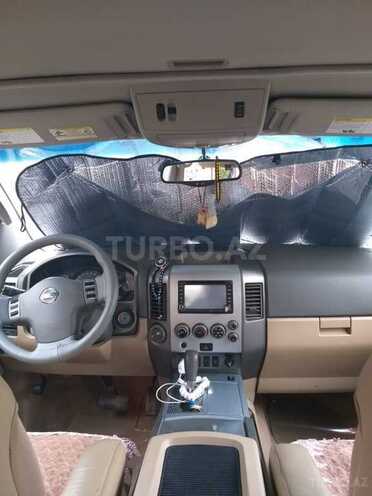 Nissan Armada 2005, 176,000 km - 5.6 l - Bakı