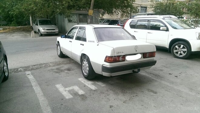 Mercedes 190 1992, 372,000 km - 2.0 l - Bakı