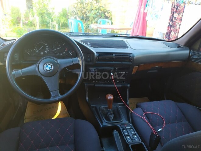 BMW 523 1998, 354,672 km - 2.5 л - Bakı