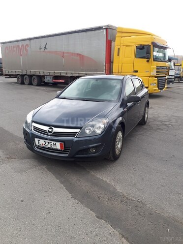 Opel Astra 2009, 137,000 km - 1.4 l - Bakı