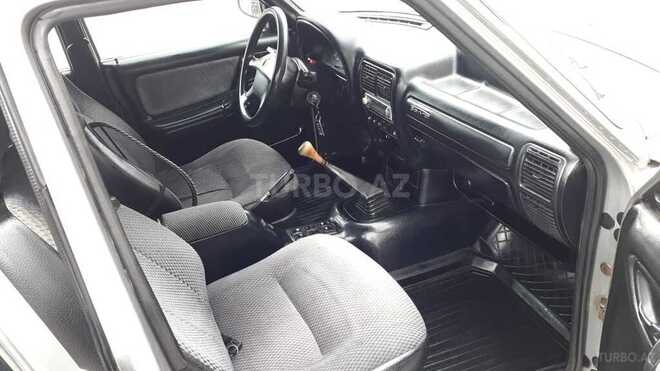 GAZ 3110 2004, 74,760 km - 2.4 l - Yevlax