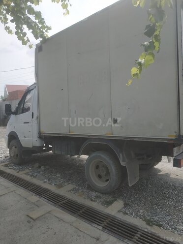 GAZ 330202-740 2004, 351,000 km - 2.4 л - Quba