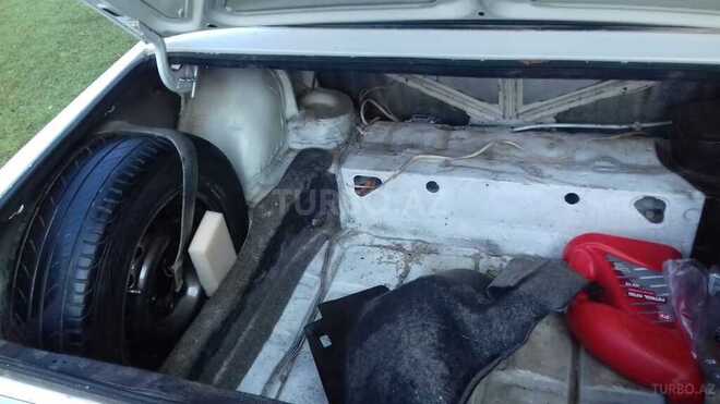 LADA (VAZ) 2106 1993, 130,400 km - 1.5 л - Qax