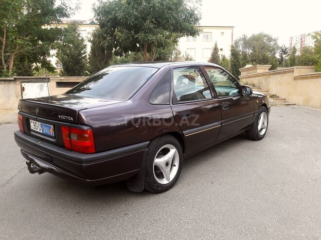 Opel Vectra 1995, 352,222 km - 2.0 л - Bakı