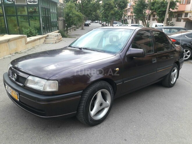 Opel Vectra 1995, 352,222 km - 2.0 л - Bakı