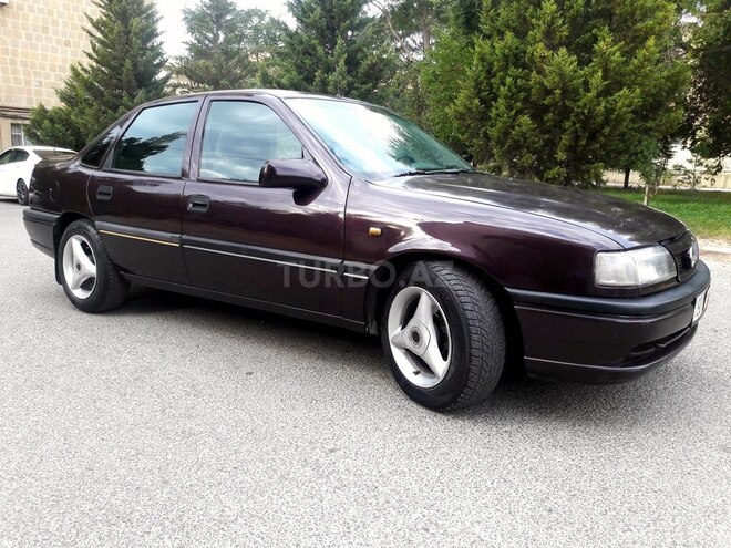 Opel Vectra 1995, 352,222 km - 2.0 л - Bakı
