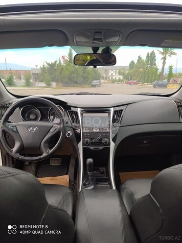 Hyundai Sonata 2011, 200,015 km - 2.4 л - Astara