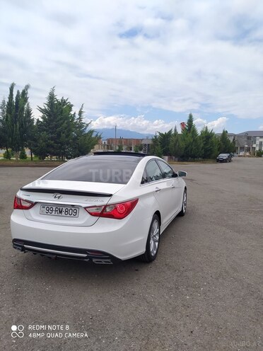 Hyundai Sonata 2011, 200,015 km - 2.4 л - Astara