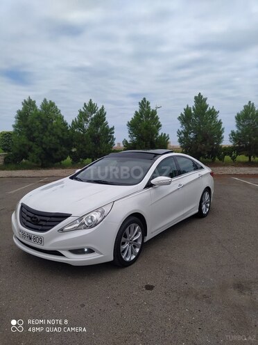 Hyundai Sonata 2011, 200,015 km - 2.4 л - Astara