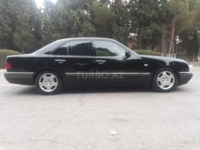 Mercedes E 220 1999, 265,324 km - 2.2 l - Sumqayıt
