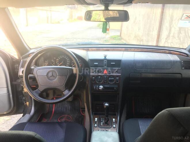 Mercedes C 180 1998, 300,000 km - 1.8 l - Şəki