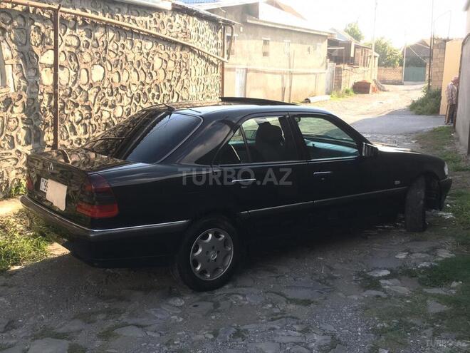 Mercedes C 180 1998, 300,000 km - 1.8 l - Şəki