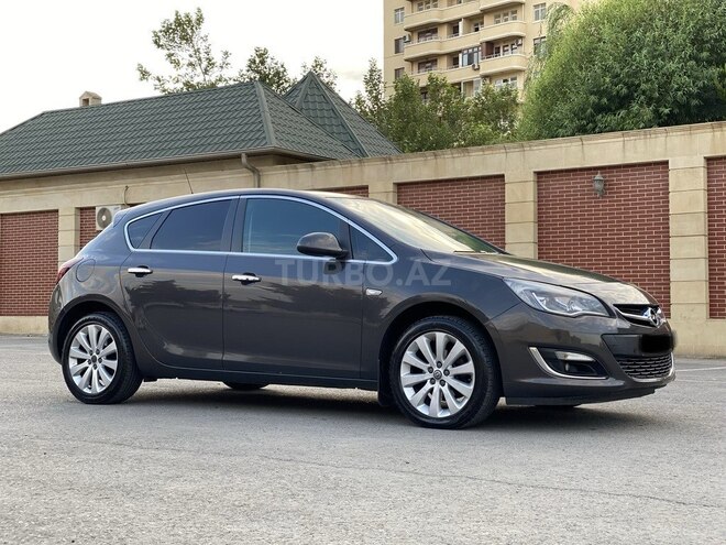 Opel Astra 2013, 162,000 km - 1.4 l - Sumqayıt