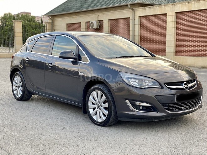 Opel Astra 2013, 162,000 km - 1.4 l - Sumqayıt