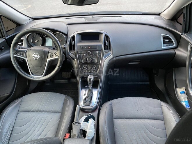Opel Astra 2013, 162,000 km - 1.4 l - Sumqayıt