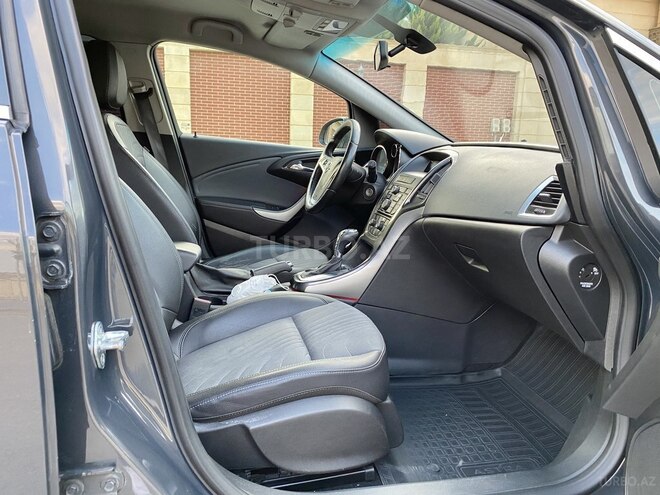 Opel Astra 2013, 162,000 km - 1.4 l - Sumqayıt