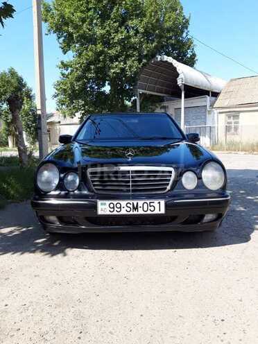 Mercedes E 240 1999, 200,000 km - 2.4 l - Gəncə
