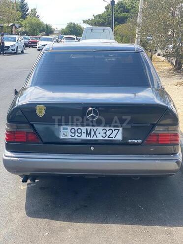 Mercedes E 300 1993, 289,500 km - 3.0 l - Bakı