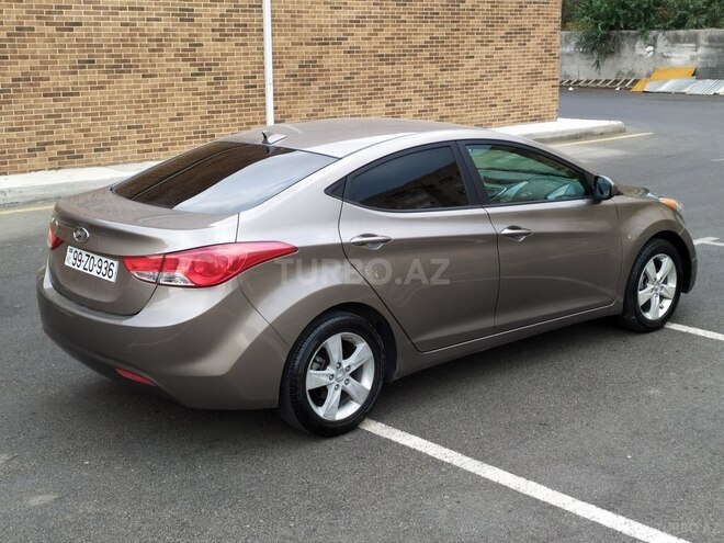 Hyundai Elantra 2011, 117,000 km - 1.8 l - Bakı