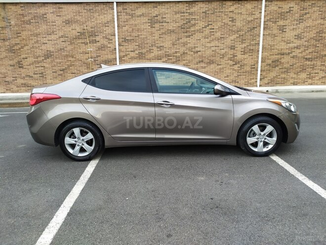 Hyundai Elantra 2011, 117,000 km - 1.8 l - Bakı