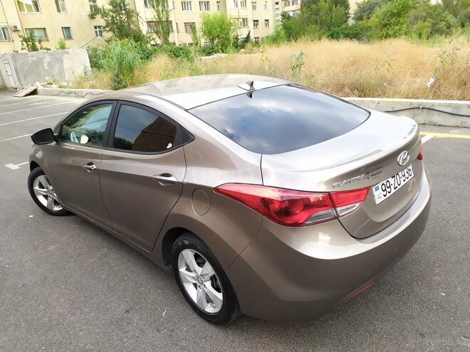 Hyundai Elantra 2011, 117,000 km - 1.8 l - Bakı