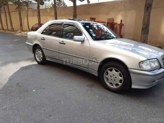 Mercedes C 240 1999, 458,000 km - 2.4 l - Bakı
