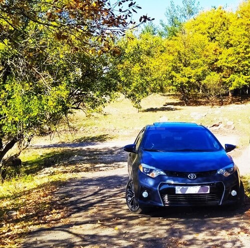Toyota Corolla 2015, 54,000 km - 1.8 l - Bakı
