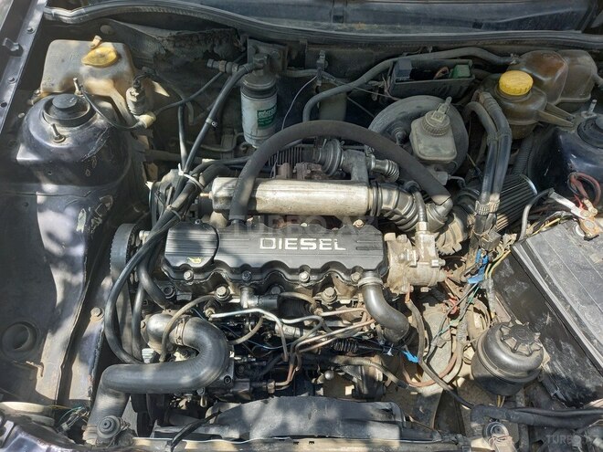 Opel Astra 1995, 235,000 km - 1.7 l - Bakı