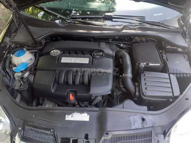 Volkswagen Jetta 2010, 211,222 km - 1.6 л - Bakı