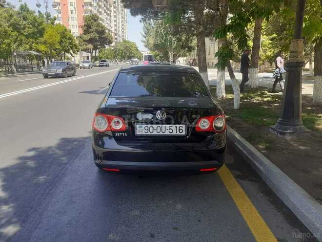 Volkswagen Jetta 2010, 211,222 km - 1.6 л - Bakı